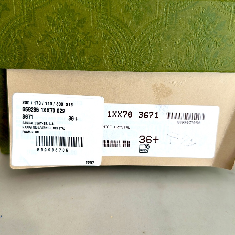 Gucci Sandals - Picture 10 of 11